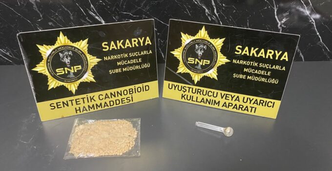 Uyuşturucu getirirken Sakarya’da yakalandı